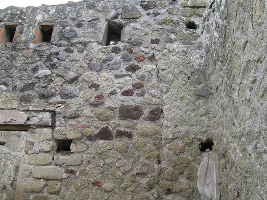 IV.18, Herculaneum, May 2005. Room 9, looking east towards south-east corner, and doorway to triclinium 10, on left.
Photo courtesy of Nicolas Monteix.